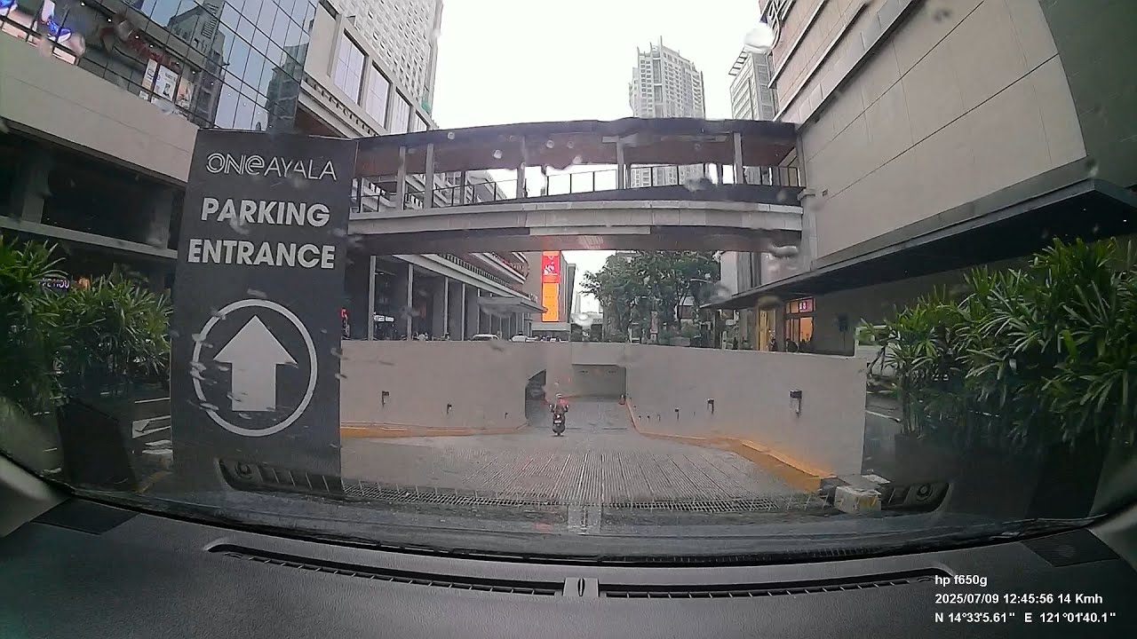 One Ayala (Ayala Malls) Parking