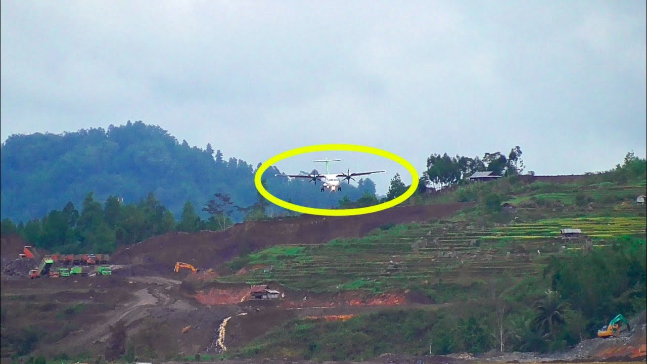 Pesawat Citilink Atr 72-600 landing Di bandara Toraja | Toraja airport
