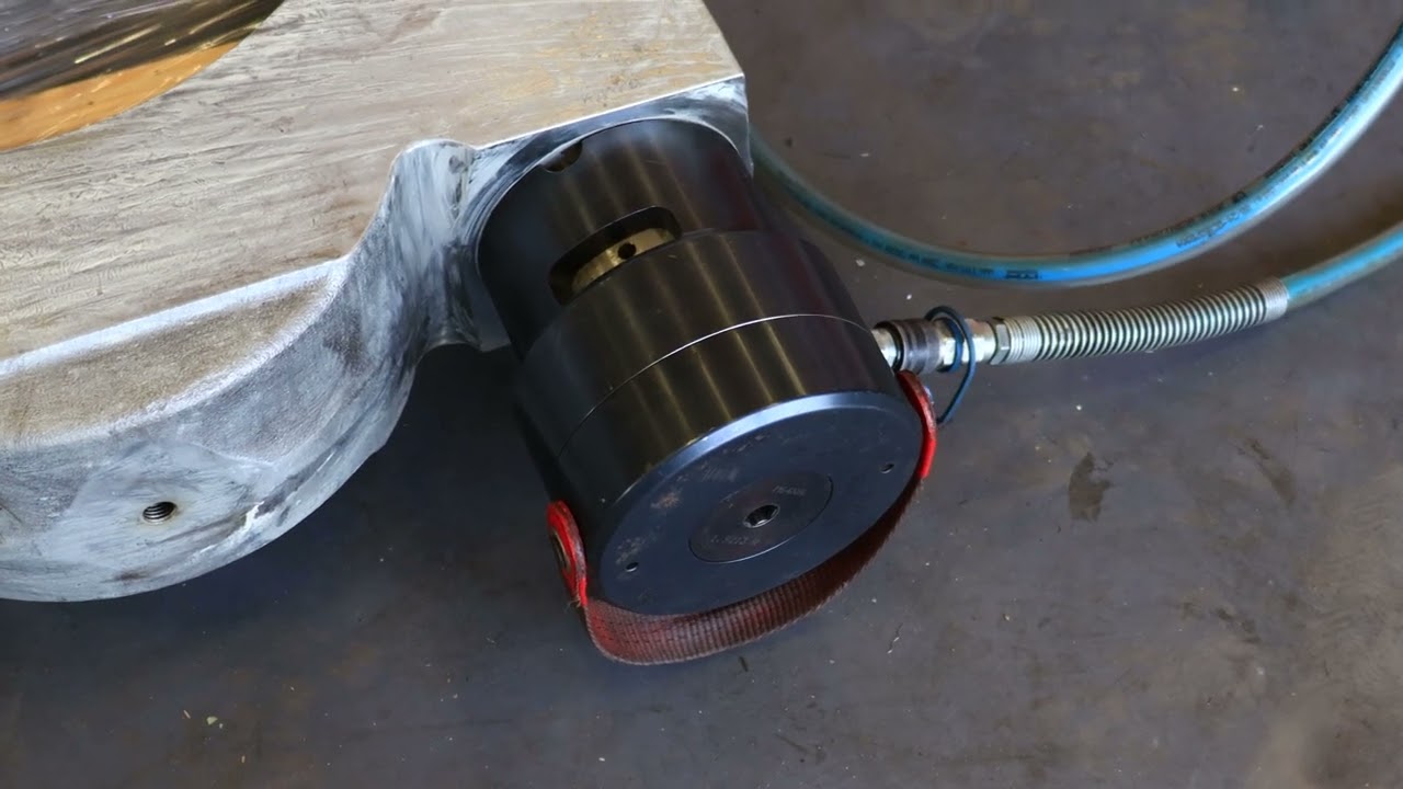 HYDRAULIC JACK TYPE: M43C