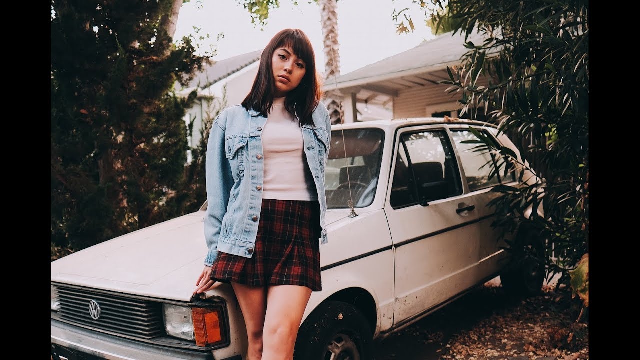 My first Fujifilm 16mm F1.4 R WR portraits shoot w/ Sydney