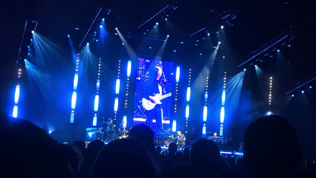 Simply Red It's Only Love 31.10.2025 Köln LANXESS Arena