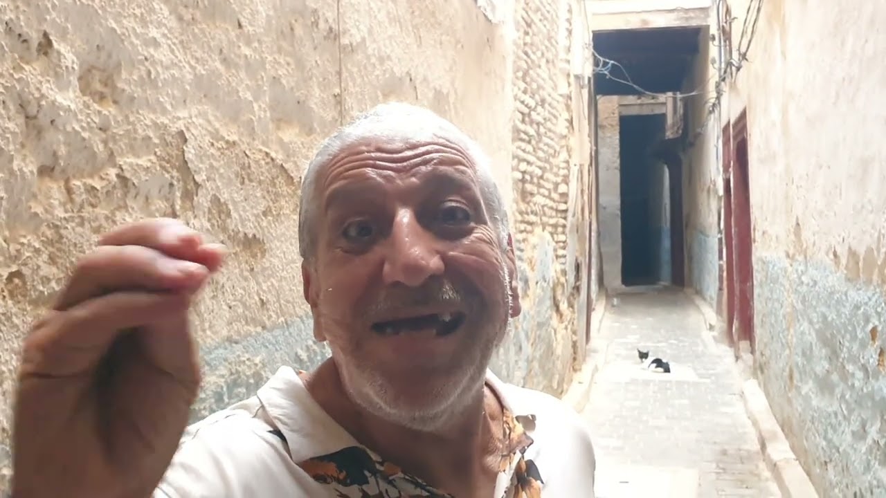 الساكوتي يروي ... رحلة عبر الزمن في درب باب لالا هوارا في مدينة فاس العتيقة