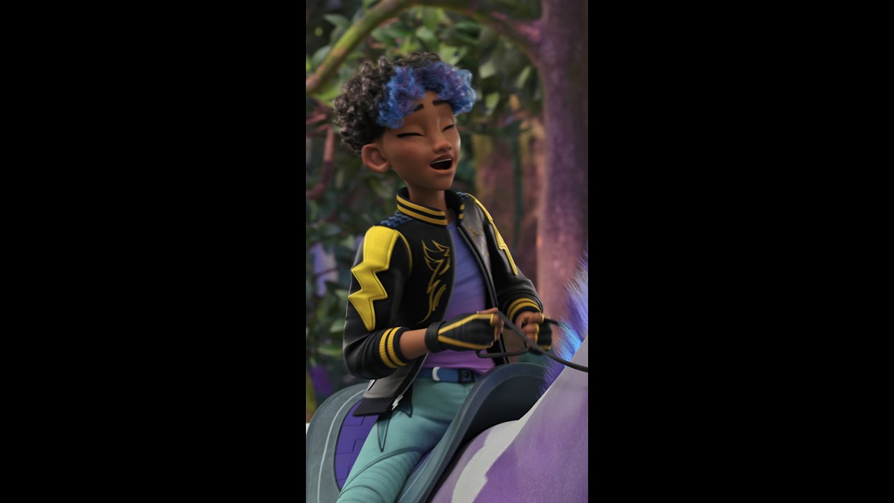 Rory would definitely crush at karaoke 💯🎤 Unicorn Academy is now streaming on Netflix!