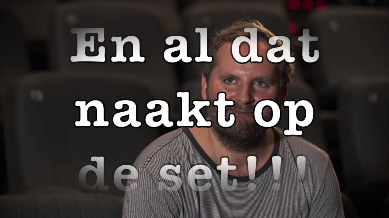 Tom over zijn eigen bloot en het bloot rond hem