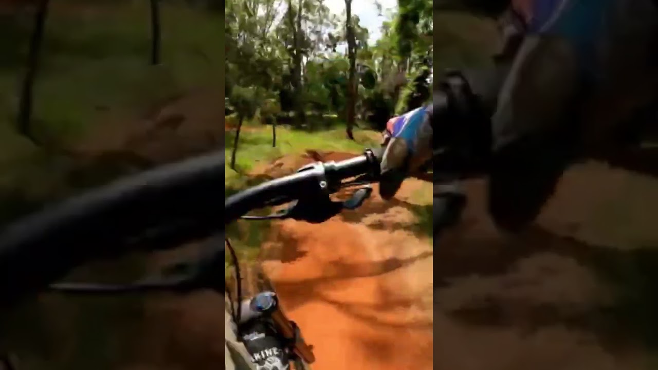 That sound 💕🙈 #asmr #mountainbike #jumps #australia #mtb #viral #shorts
