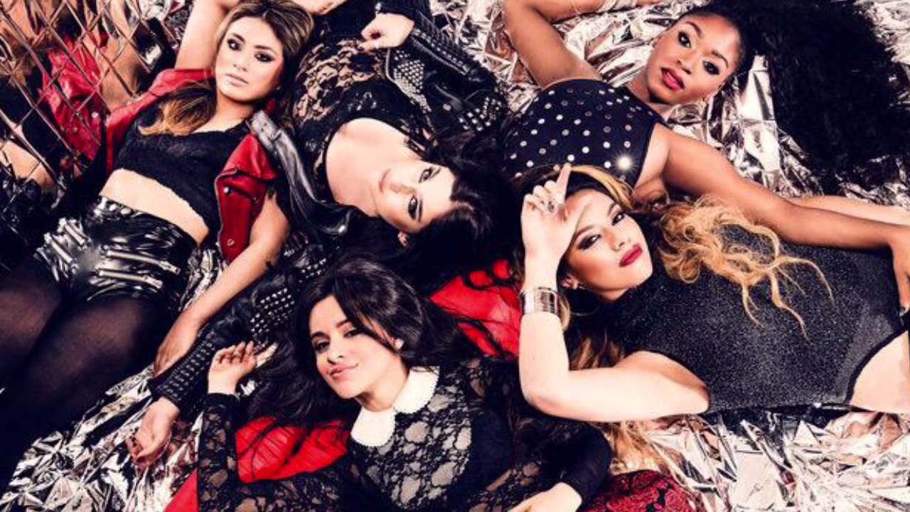 Fifth Harmony - Love Me Like You Do Empty Arena
