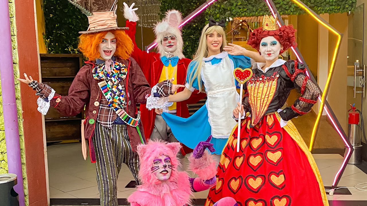 Alice no País das Maravilhas - Apresentação Duas Estrelas Personagens (Festa infantil)