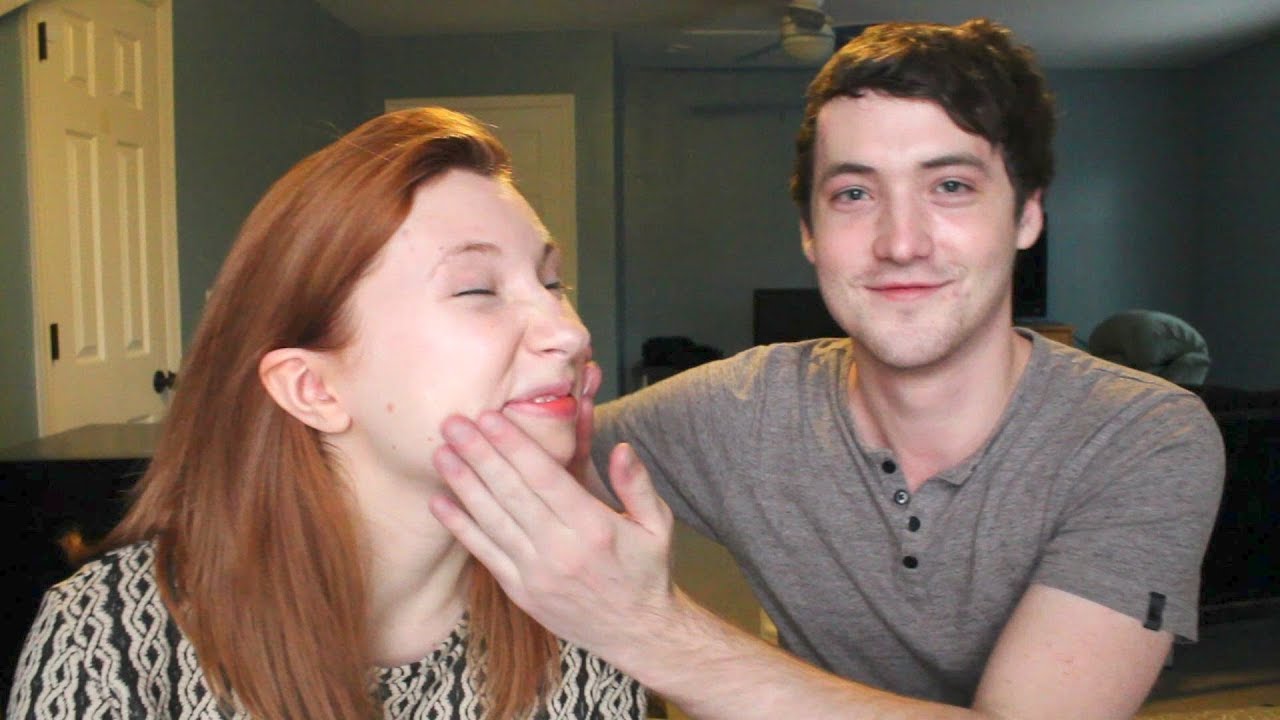 Hot Boy Does My Makeup | Marion.