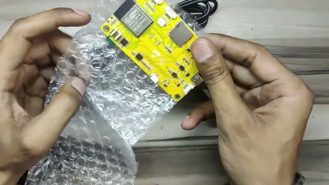 CYD Esp32 Display Board #esp32 #arduino #esp8266 #oled #esp32project #jammer