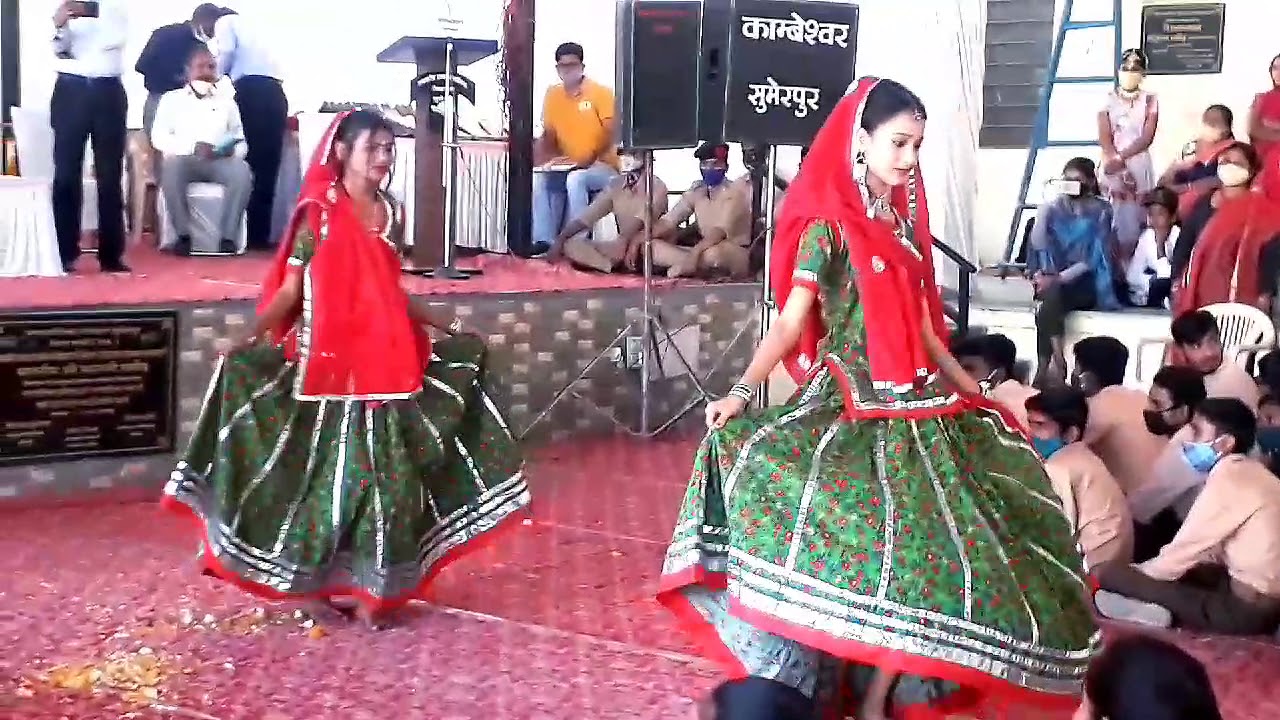 GOVT.SNR SEC. SCHOOL,SUMERPUR (pali)Rajasthan on annual function.  SONG:- AAO JI PADHARO MAHRE DESH
