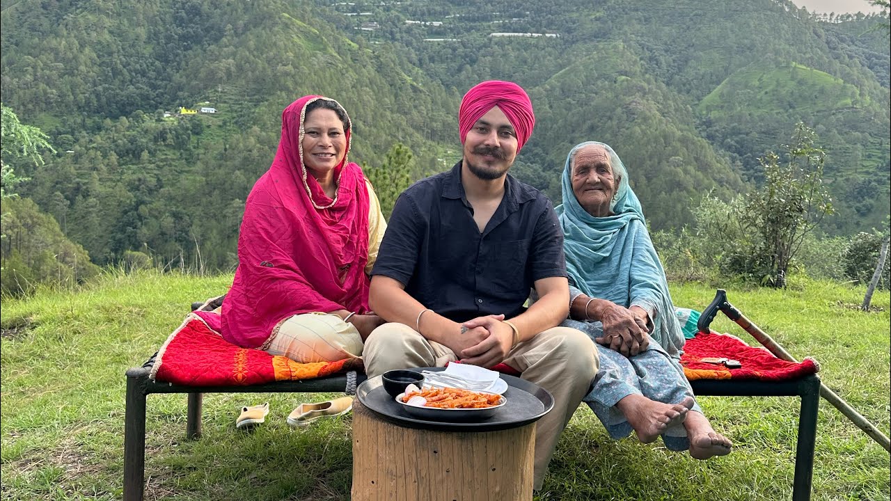 ਬੇਬੇ ਦੀ ਖੁਸ਼ੀ ਦਾ ਕੋਈ ਟਿਕਾਣਾ ਨੀ ਰਿਹਾ ਇੱਥੇ ਆ ਕੇ | ਪਹਾੜਾਂ ਦੇ ਨਜ਼ਾਰੇ ਵੱਖਰੇ | #harmankhosa #hills #enjoy