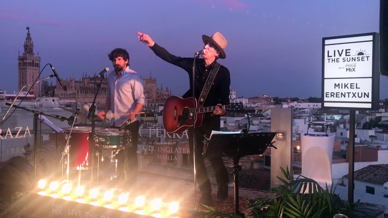 Mikel Erentxun - Uña y carne (Live the Roof 2018)