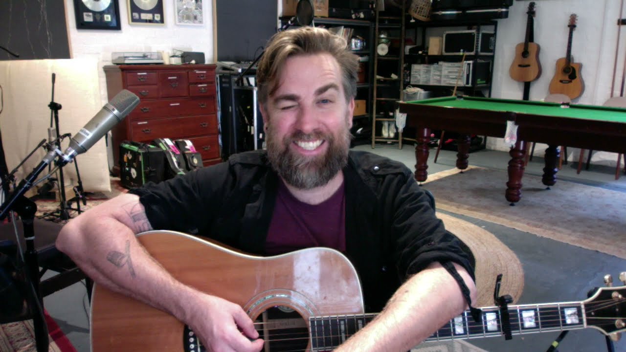 Average Guitar Tutorials With Josh Pyke - Memories and Dust
