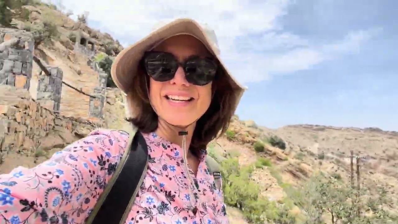 Pomegranate Paradise: Jebel Akhdar farm tour & The Suwgra lunch tour #beautyhasanaddress