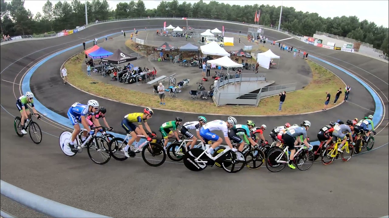 Course Scratch cadet - Championnats régionaux sur piste des Pays de la Loire