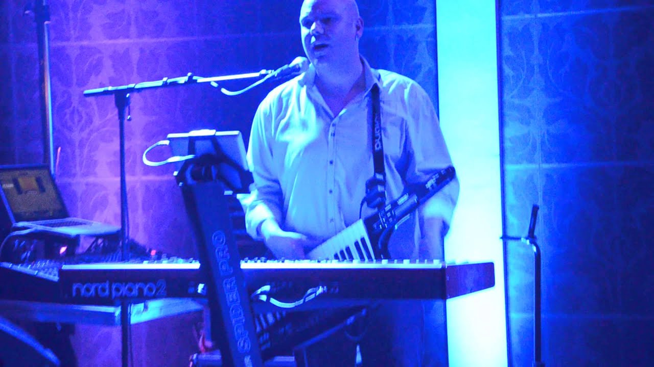 Gary Gielen and Bart Venuzz Ulenaers going wild
