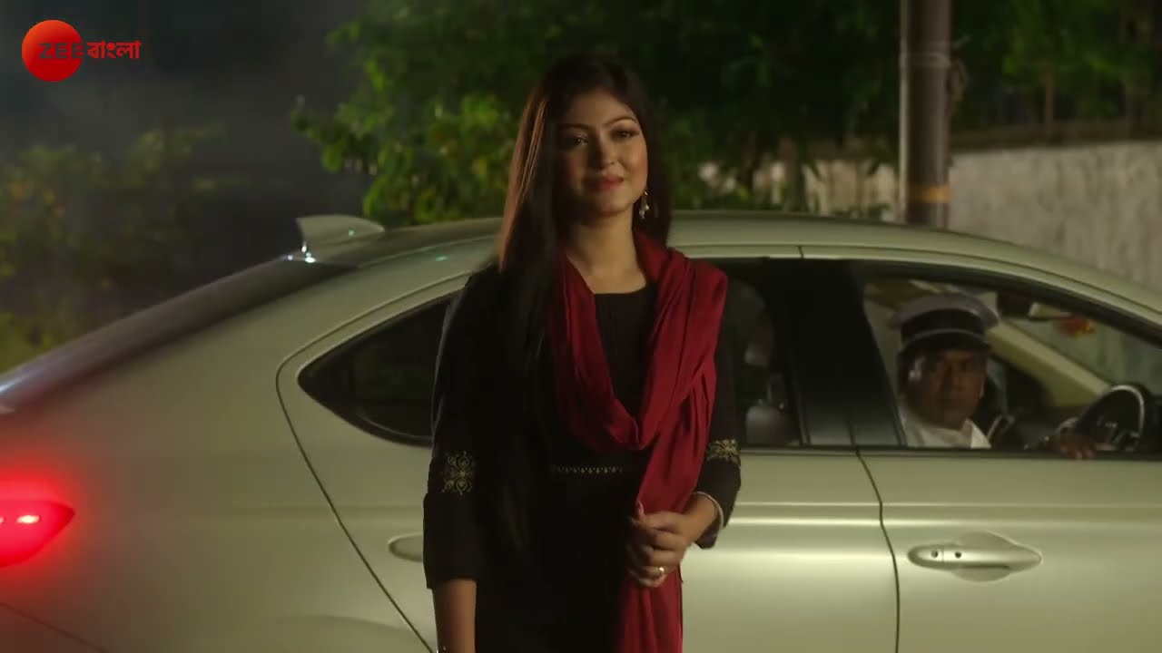 Lalkuthi - Bangla TV Serial - Full Episode 1 - Rooqma Ray, Rahul Banerjee - Zee Bangla