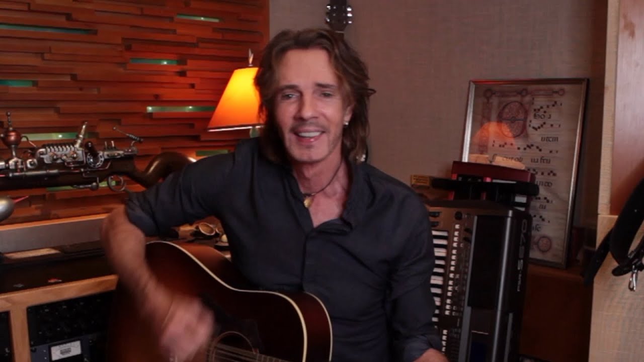 100.7 WHUD's Backyard Wedding Celebration with Rick Springfield