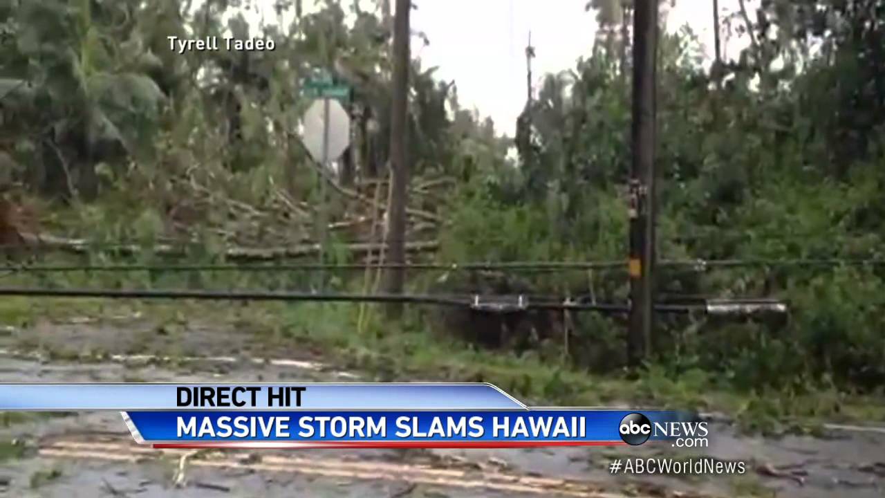 Tropical Storm Iselle Batters Hawaii