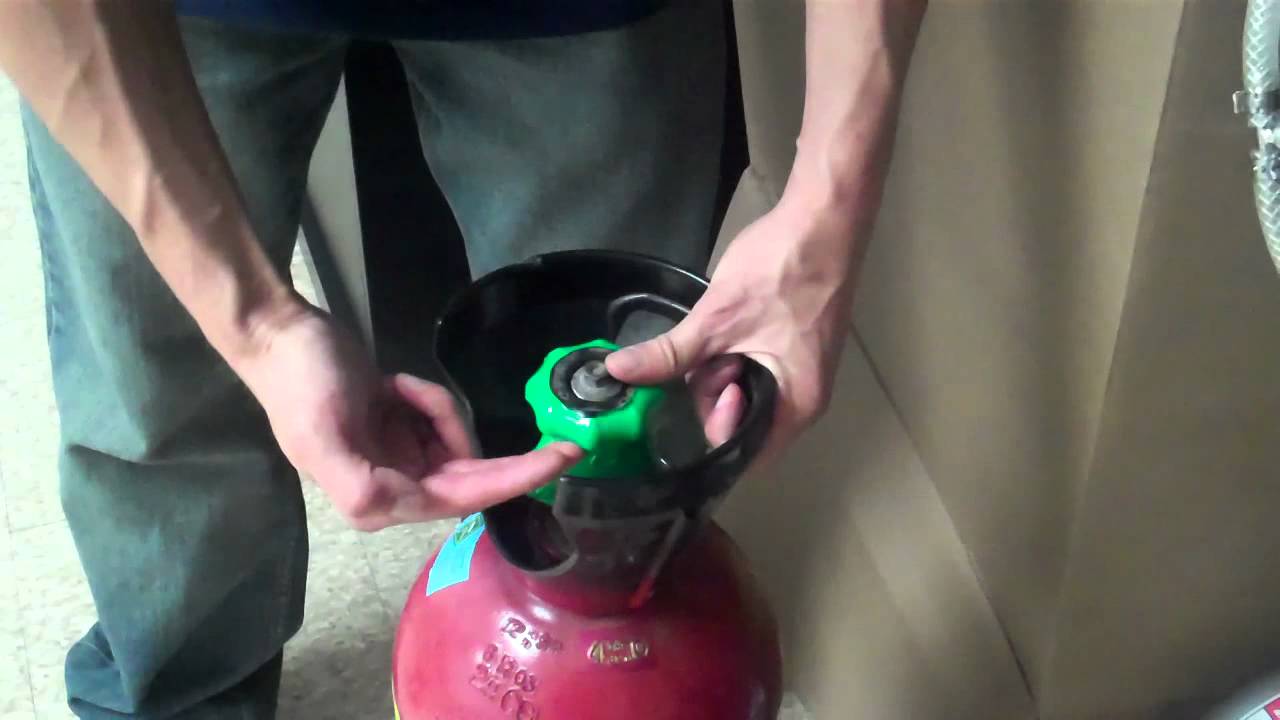How to Change a CO2 Tank