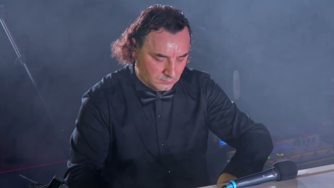 Sahara -  Live