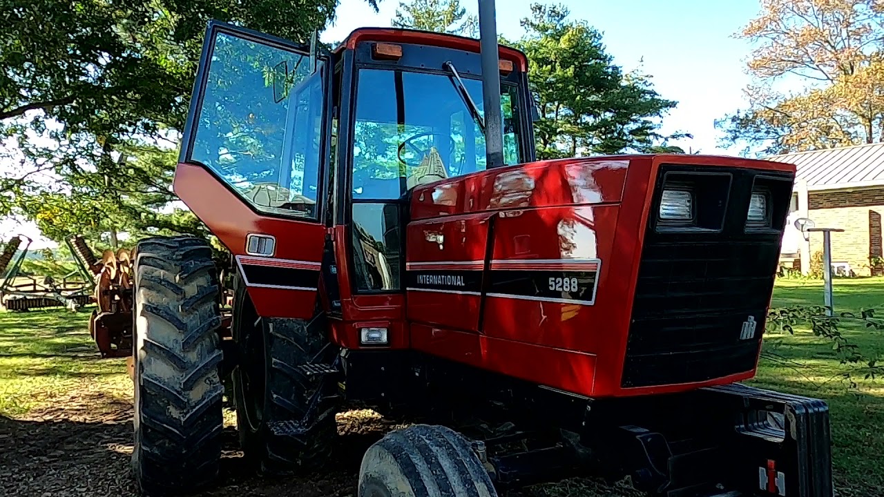 Taking a Stroll in an International 5288