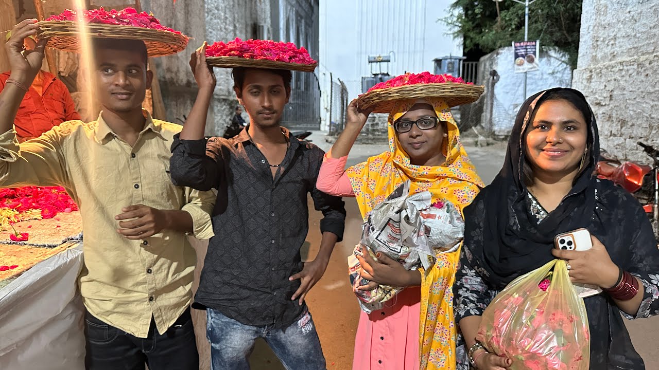 Kirak Khala In Khawja Bande Nawaz Dargha Gulbarga || Kirak Hyderabadi Khala || Hyderabadi