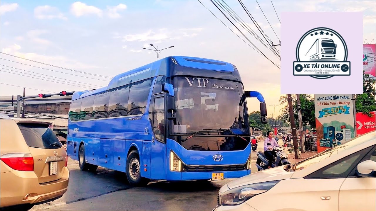 #2 Ngắm xe khách - Xe khách Hyundai Universe 