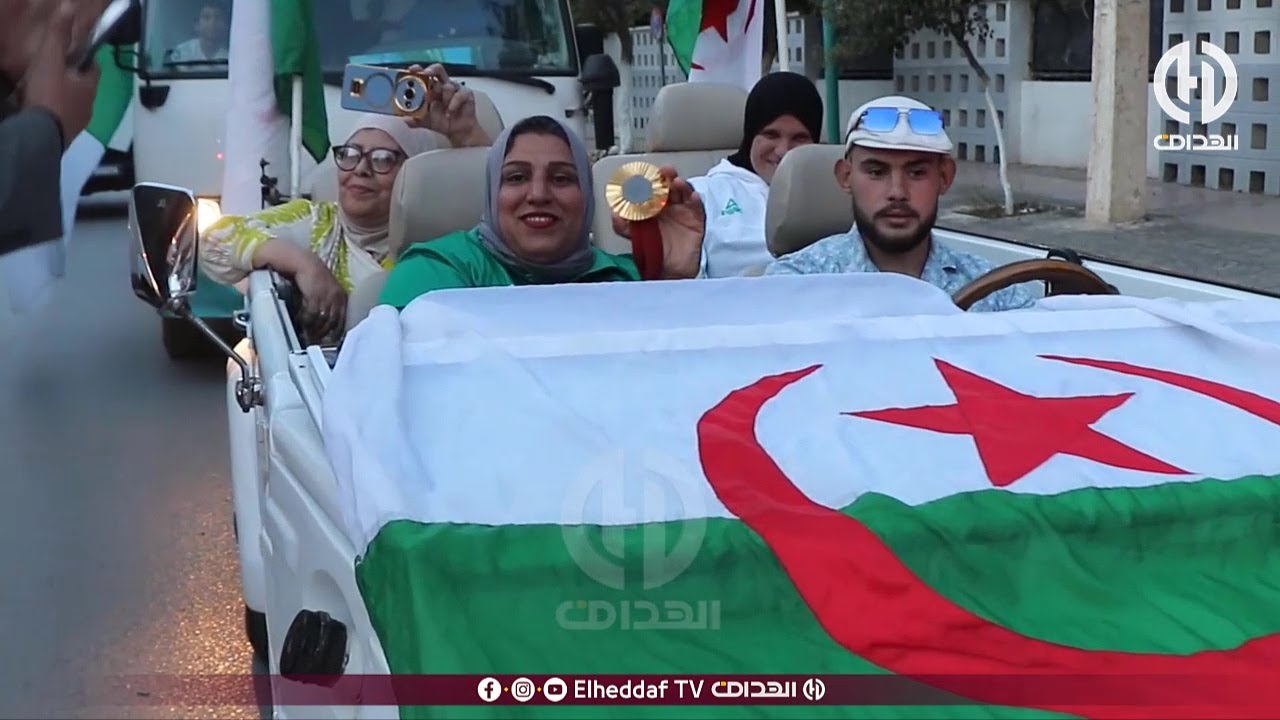 شـــاهد... إستقبال شعبي ورسمي للبطلة البارالمبية صفية جلال بباتنة