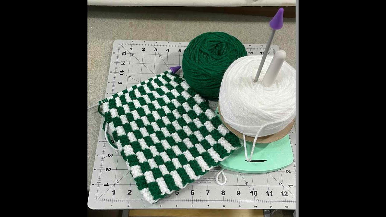 PROGRESS ON MY KNITTED CHECKERBOARD SLIPPERS