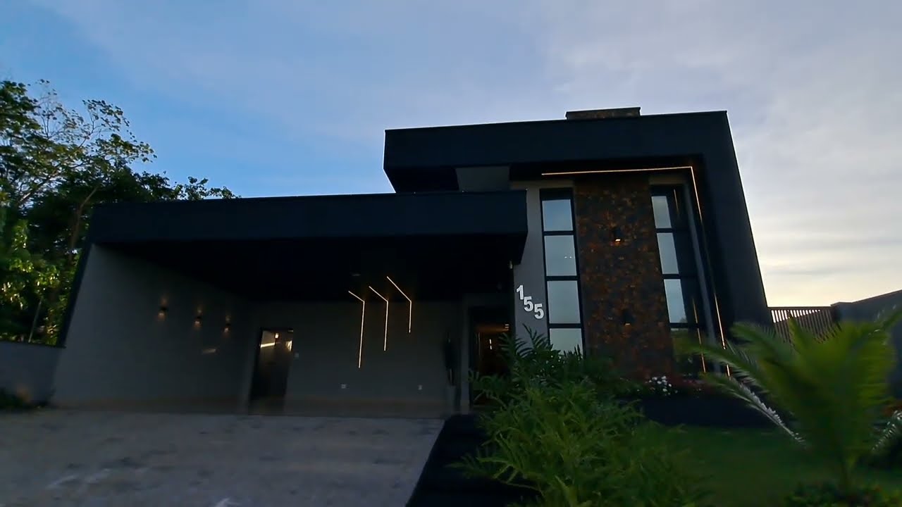AO LADO DA ÁREA VERDE COM PRIVACIDADE | CASA PORTEIRA FECHADA | 3 SUÍTES| NOVA ODESSA SP | R$ 2.890.