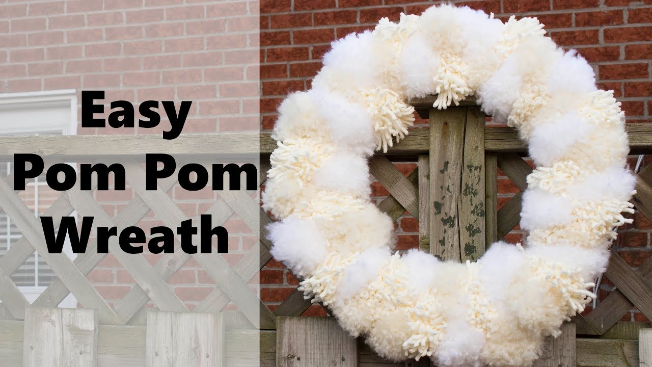 Easy Pom Pom Wreath tutorial