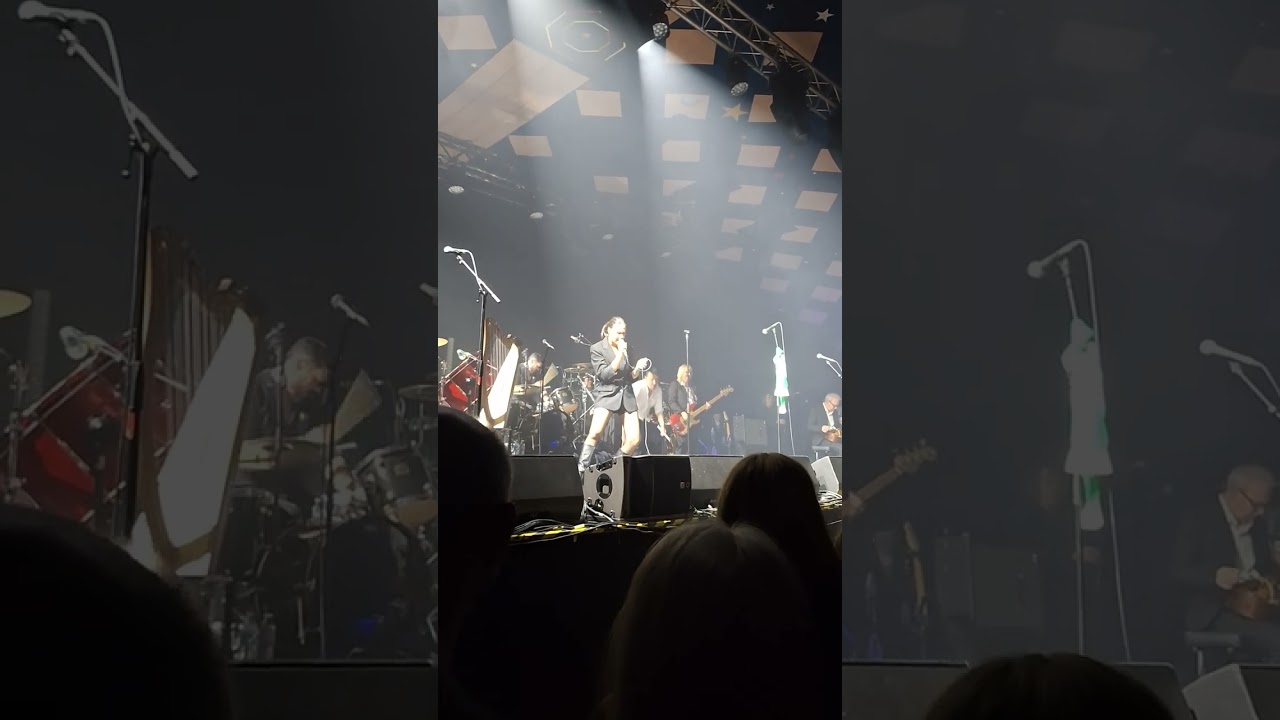 Old Main Drag - The Pogues with Nadine Sha Sha Sha - Barrowlands - 6th May 2025