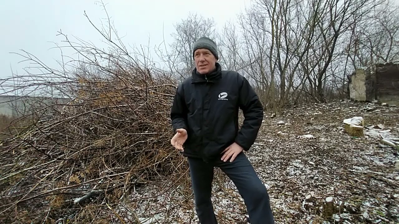 Чому щепоріз,а не подрібнювач гілок...