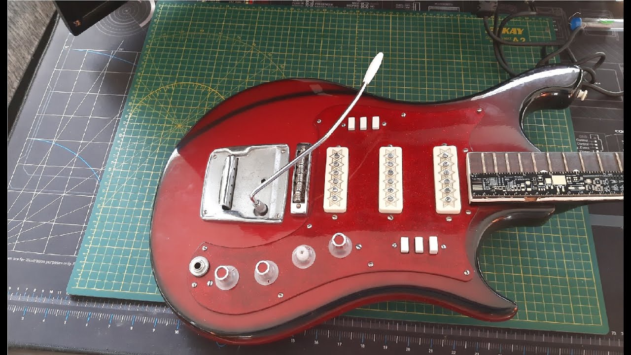 Soviet Ural 650 Guitar  Overview