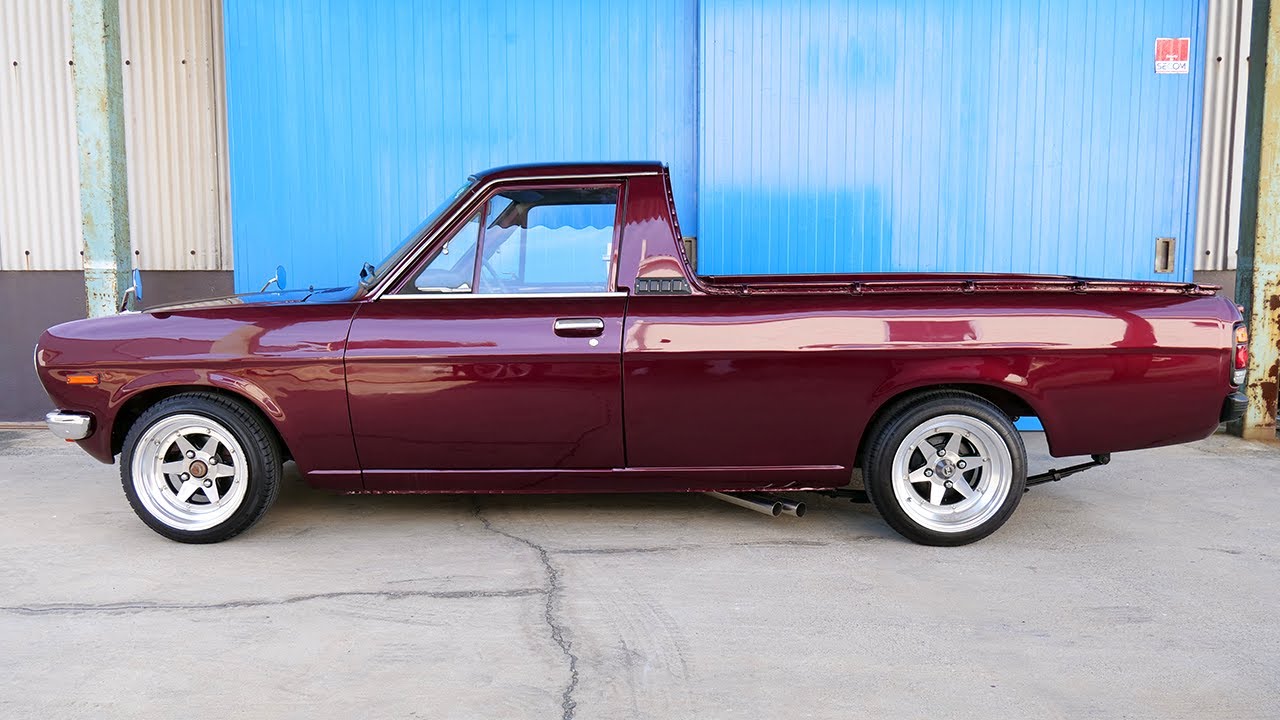 Nissan Datsun Sunny Truck DX Maroon COLOR / JDM classic cars for sale / Jdm expo (7887, s8348)
