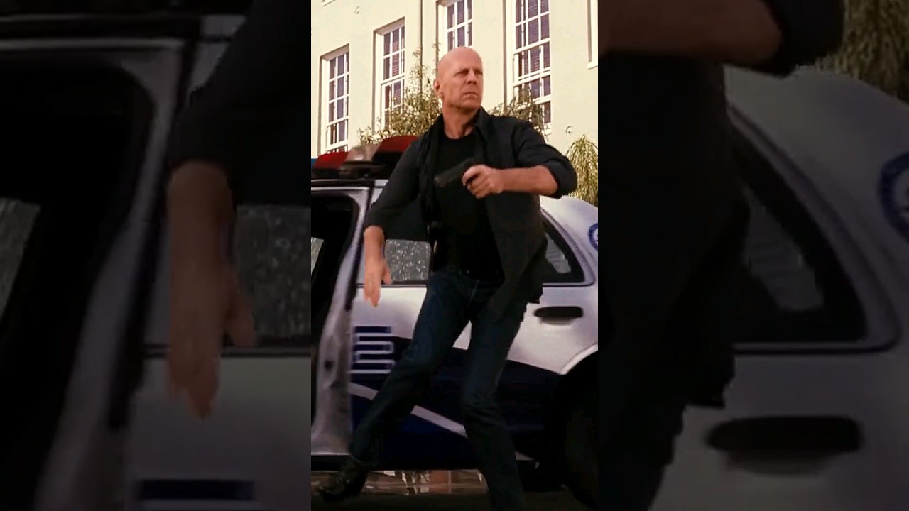 Bruce Willis makes everything look so cool - Red (2010) #movie