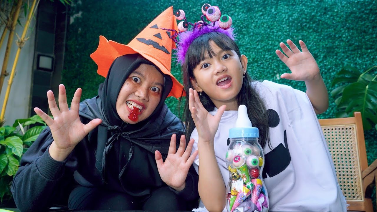 TANTANGAN MAKANAN HALLOWEN 👻 Drama lucu | Salsa and family