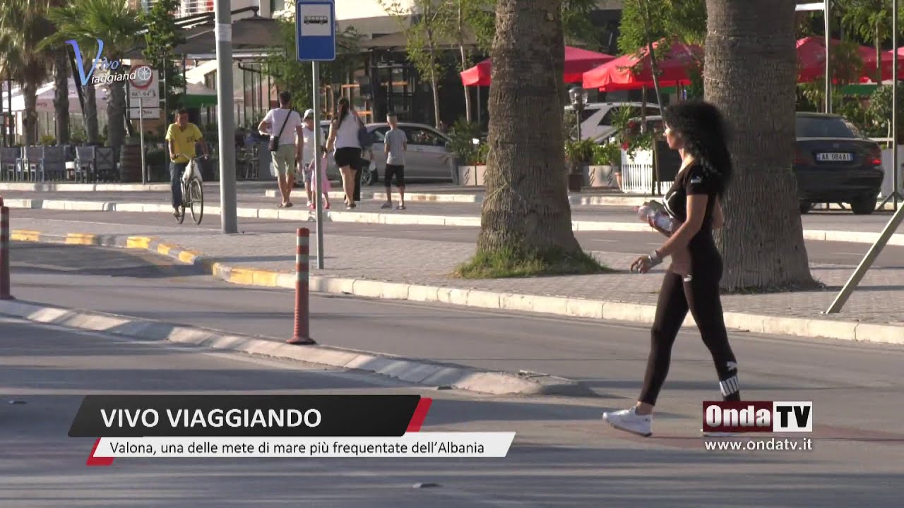 Valona, una delle mete di mare più frequentate dell’Albania