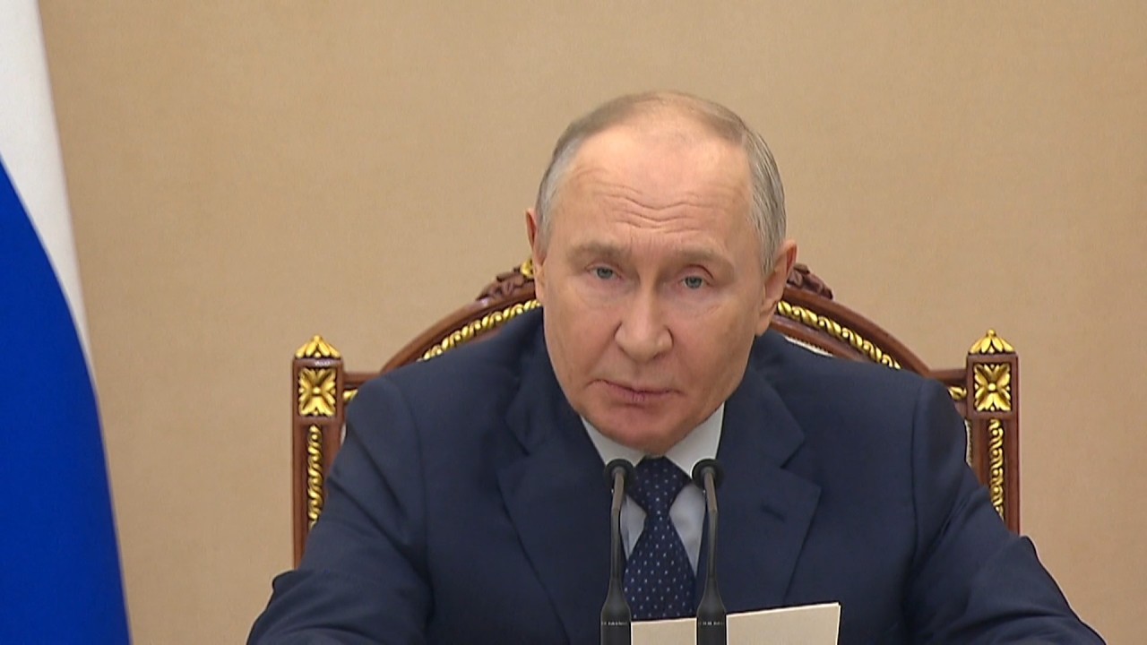 &laquo;Ниже прогнозов ЦБ и правительства&raquo;: Путин потребовал срочных мер. ВВП падает, но безработица &mdash; 2,1%