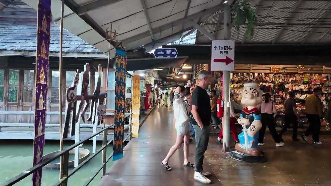 Pattaya Floating Market 🇹🇭 | Street Food, Culture & Boat Rides