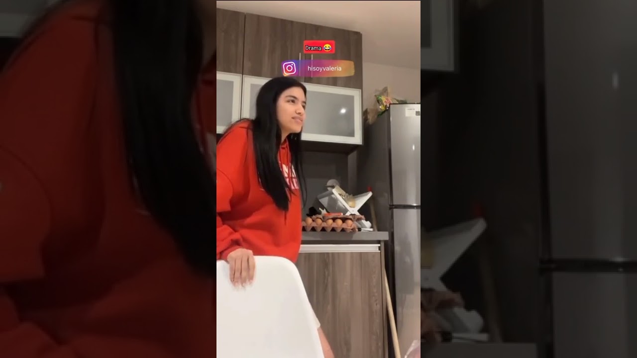 Partes en las que Yuri le hace drama a vale en el live😂Yuri 