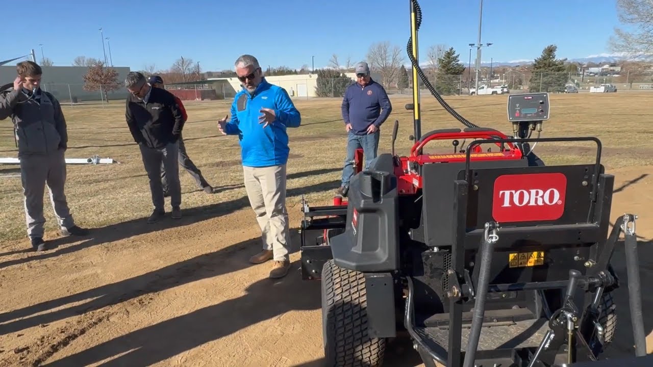 Лазерная установка Toro Field Pro 6040 | Стабильное, превосходное игровое покрытие поля