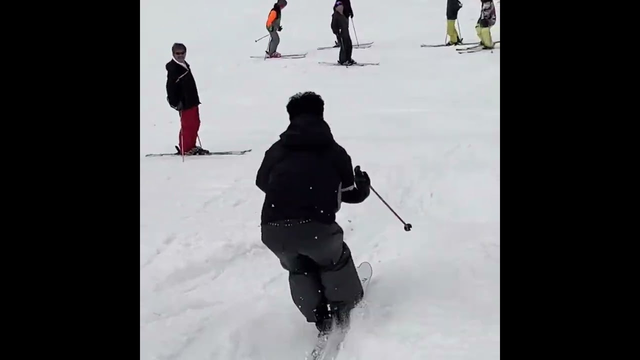 Japan mogul ski team, SMILE BUMP come back to the mogul course in Bibai city Japan