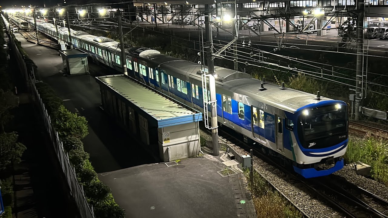 【竣工後初の自力走行で東臨運輸区へ配属回送】東臨りんかい線71-000形Z11編成  基地内入れ換え作業
