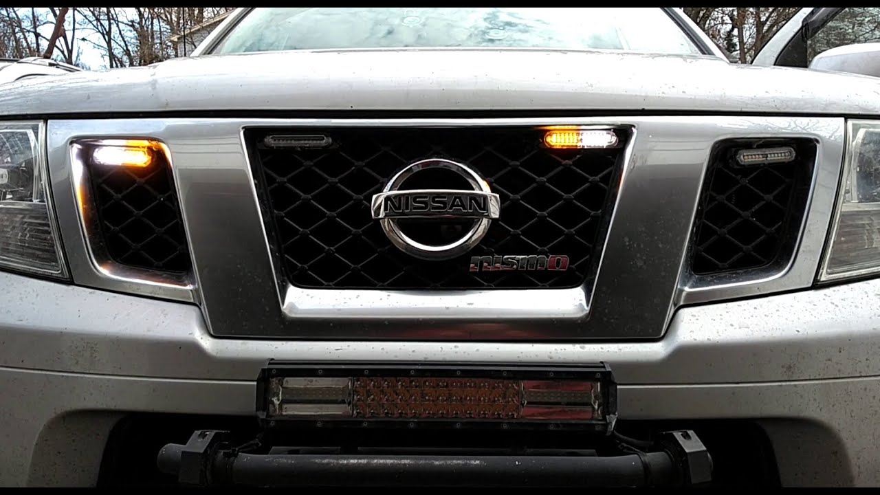 Flash 'Em !!! Nissan Frontier Pro4x - Strobing LED Traffic Control Lamps