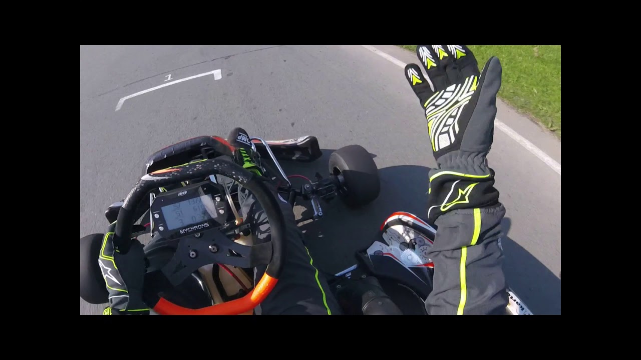 kartbaan lelystad 06-10-2018 heat 2,3,4 + crash en kapotte kart!