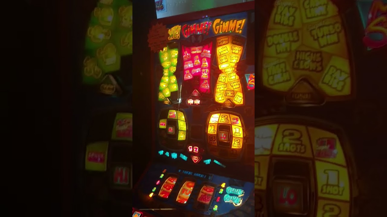 Tour guide at Jones Retro Amusements, Long Eaton. 90% payouts on all machines