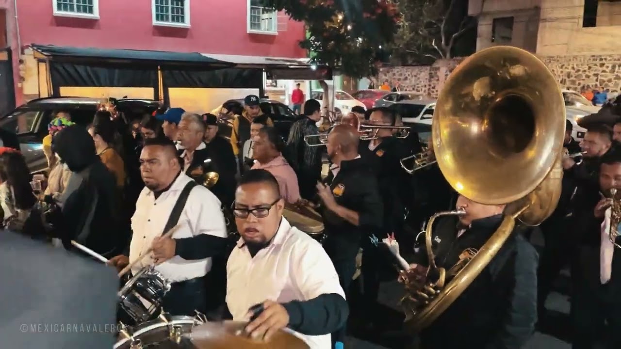 Verónica | La danza de la chiva - Banda Felipe Arpero