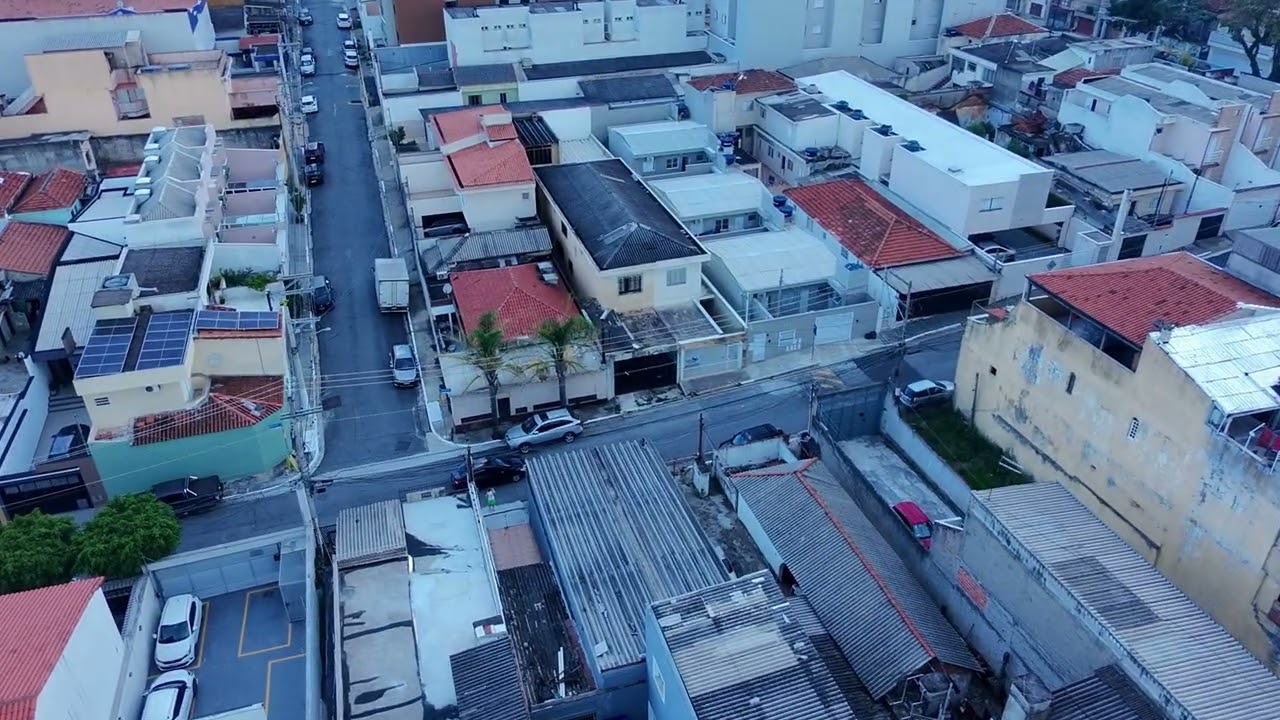 Dezembro de 2025 tivemos muito vento. Parou um pouco e já subi o drone